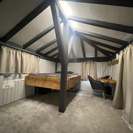 Yarema Mountain Relax With Hot Jacuzzi & Sauna By Bookvillabg