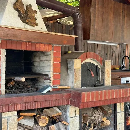 Yarema Mountain Relax With Hot Jacuzzi & Sauna By Bookvillabg * Zseleznica