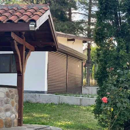 Yarema Mountain Relax With Hot Jacuzzi & Sauna By Bookvillabg Zheleznitsa