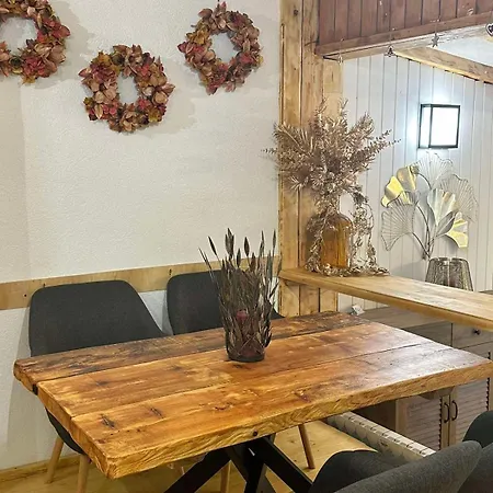 Villa Yarema Mountain Relax With Hot Jacuzzi & Sauna By Bookvillabg *