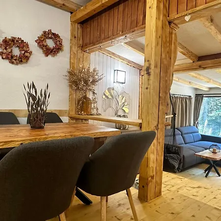 Yarema Mountain Relax With Hot Jacuzzi & Sauna By Bookvillabg Vila