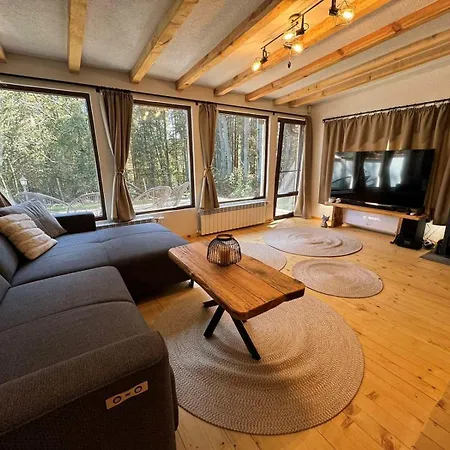 Yarema Mountain Relax With Hot Jacuzzi & Sauna By Bookvillabg * Zheleznitsa