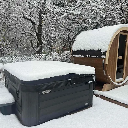 Yarema Mountain Relax With Hot Jacuzzi & Sauna By Bookvillabg * Zheleznitsa